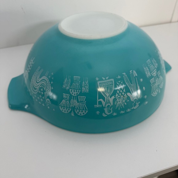 Pyrex Butterprint Cinderella Mixing Bowls 444 Set of 2 Turquoise White 4QT MCM - Picture 8 of 16